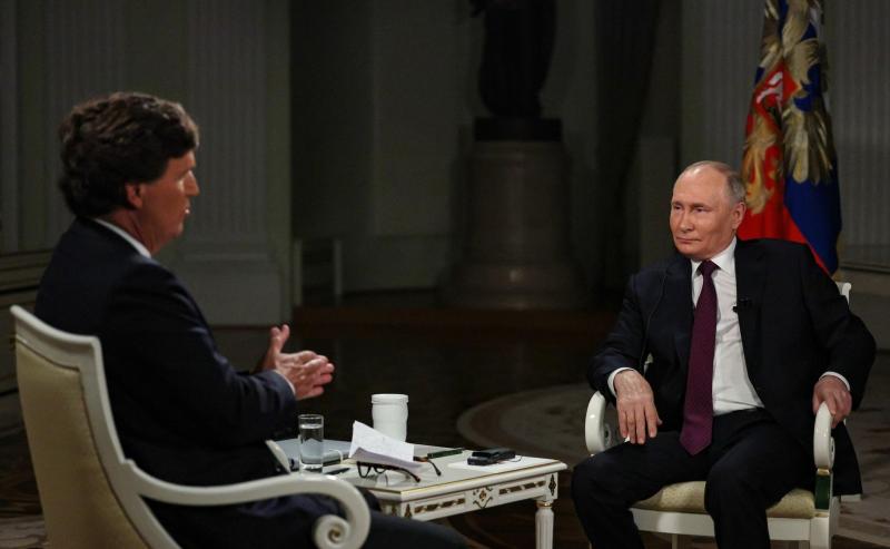 Опубликовано интервью Президента РФ Владимира Путина журналисту Такеру Карлсону