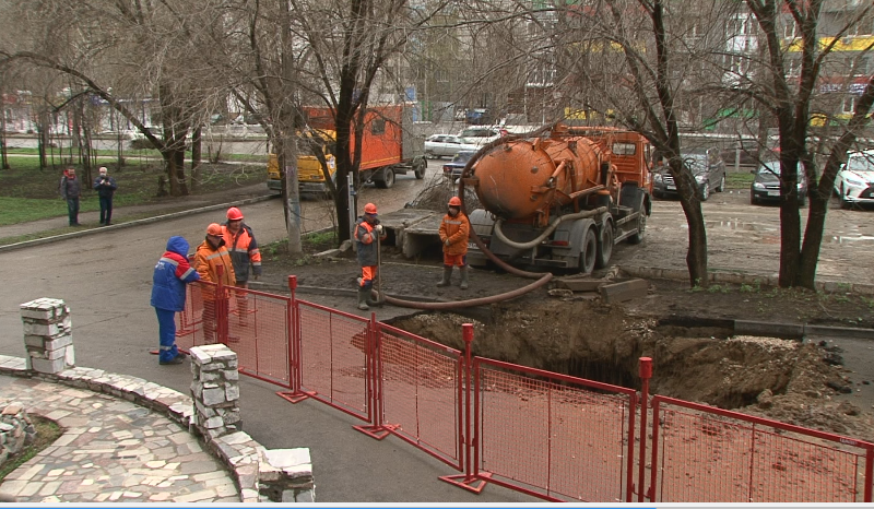 Аварийная водоканал рязань. Авария Водоканал. Водоканал Самара авария. Коммунальная авария в Самаре сегодня. Порыв водовода на Аэродромной в Самаре.