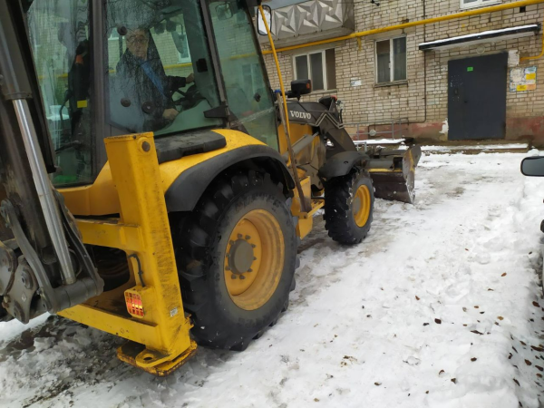 Жителям Самарской области показали, как борются со снегопадом в регионе