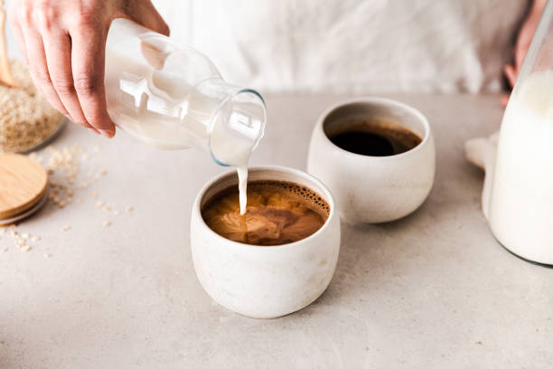 Эксперт: почему молоко в кофе лучше заменить топленым маслом 