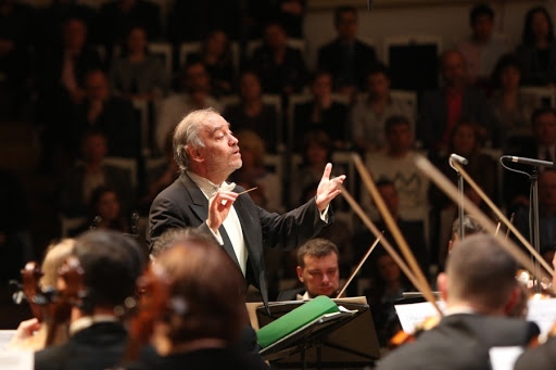 Оркестр Мариинского театра и Валерий Гергиев дали концерты в Самаре