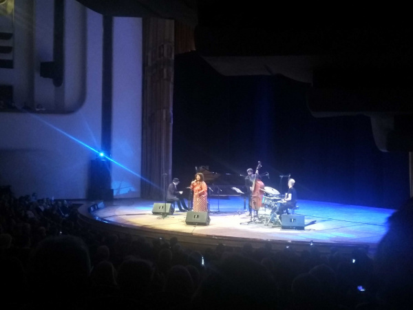 В Самаре выступила джазовая певица Дебора Браун