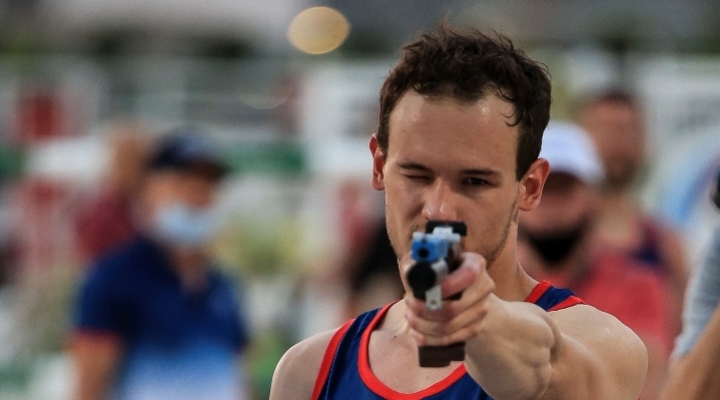 Александр Лифанов выиграл медаль на домашнем чемпионате Европы