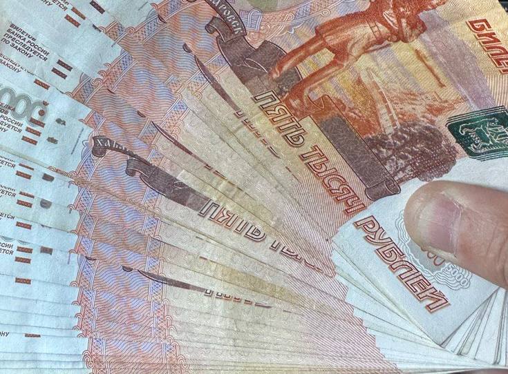 В Самарской области подросток обманул 78-летнюю пенсионерку на 50 тысяч рублей
