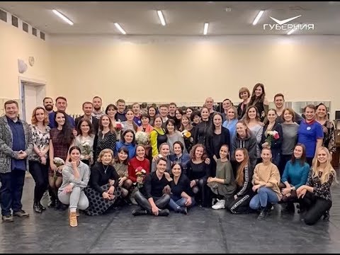 Волжский народный хор. О чем говорят