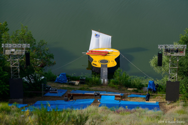 "Крылья сложили палатки": Грушинский фестиваль-2020 переместится в виртуальное пространство