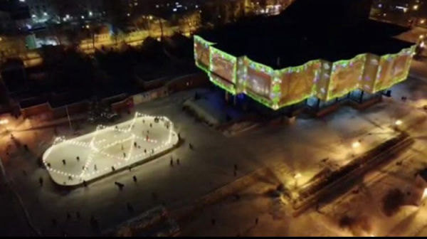 Самарцев и гостей города приглашают на 3D-шоу к музею имени Алабина