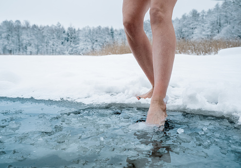 59 моржей: в Новосибирске состоится суточный марафон по заплыву в ледяной воде 