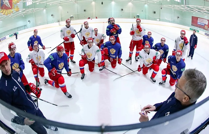 Два хоккеиста тольяттинской "Лады" вызваны в молодежную сборную России 