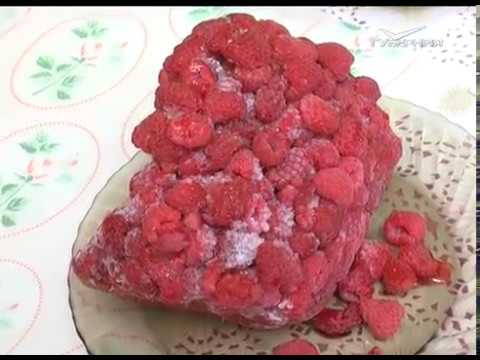 Новогодние салаты и безалкогольные коктейли. Дачные советы