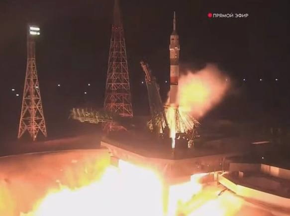 Самарская ракета "Союз-2.1а" стартовала с космодрома Байконур