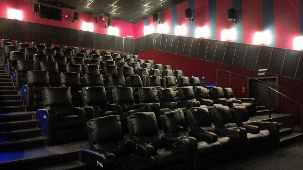 Продолжается прием заявок на третью национальную кинопремию "Герои большой страны"