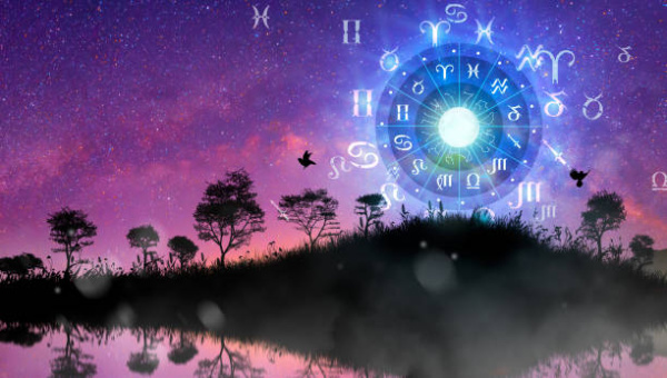 Гороскоп на 1 декабря 2023 года: что обещают астрологи
