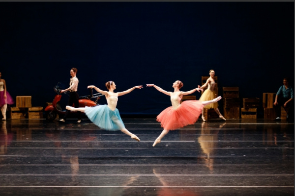 "Золотая Маска" с доставкой в Самару: премьеры мая