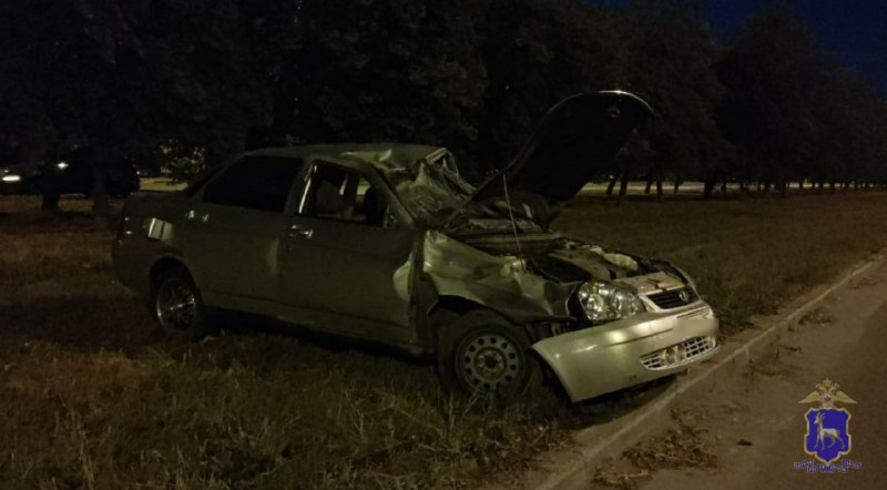 В Тольятти водитель перевернулся на "Приоре" и сбежал, оставив пассажиров