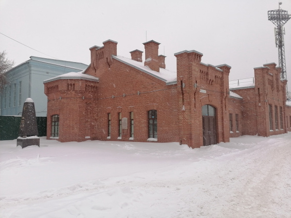 Самарцам показали, как изменился корпус комплекса военных казарм Линдовского городка