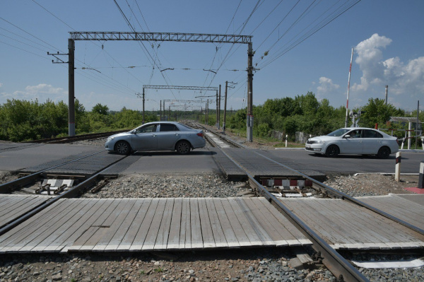 В Самарской области на сутки закроют железнодорожные переезды для автотранспорта