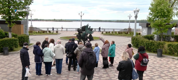 Областная библиотека для слепых проводит тактильные пешеходные экскурсии по Самаре