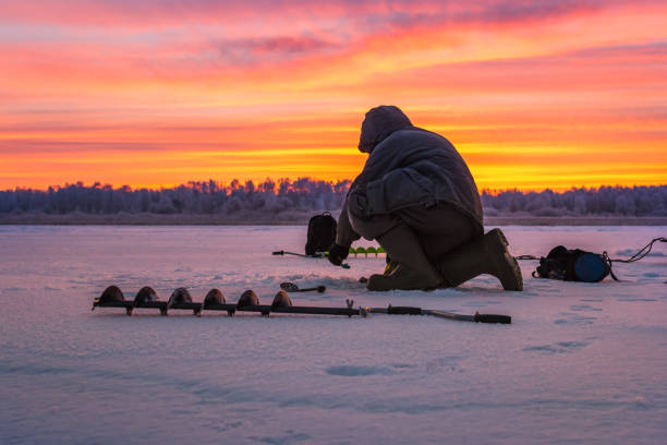 В Поволжье пять рыбаков дрейфовали на льдине 