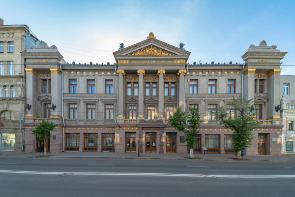 В Самаре впервые откроется выставка художника Евгения Расторгуева