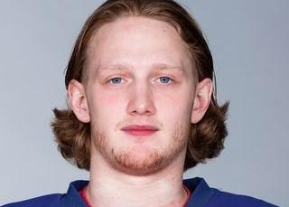 Хоккейная "Лада" оформила переход голкипера "Звезды" Артема Корепанова