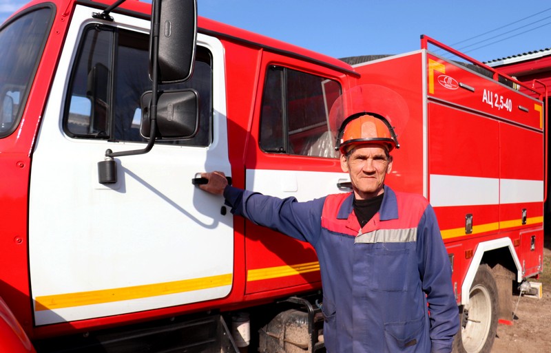 В Шентале на пожарно-химической станции "Самаралеса" обновился машинно-тракторный парк