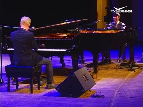 В Самарской филармонии состоялся концерт именитых пианистов из России и США