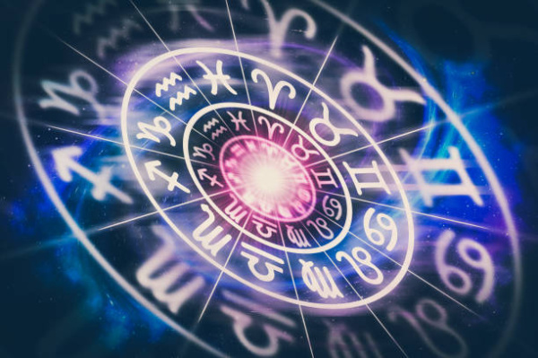 Гороскоп на 13 мая 2024 года: что обещают астрологи