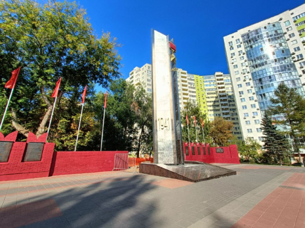 В самарском парке Победы подключают к газу Вечный огонь