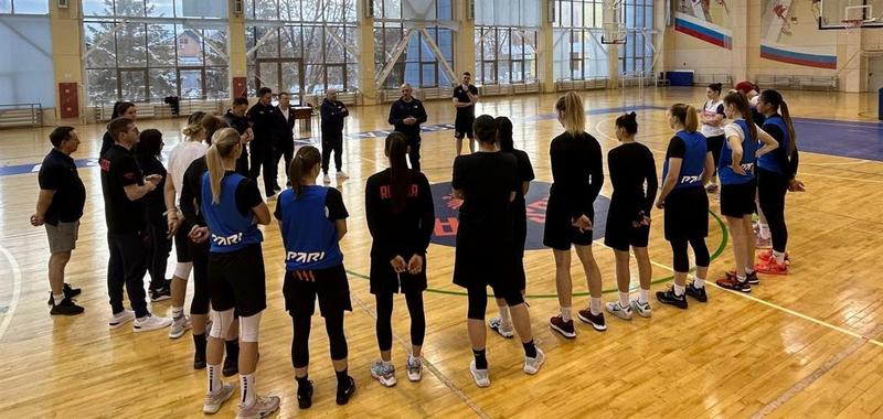 Самарские баскетболистки тренируются в сборной России 