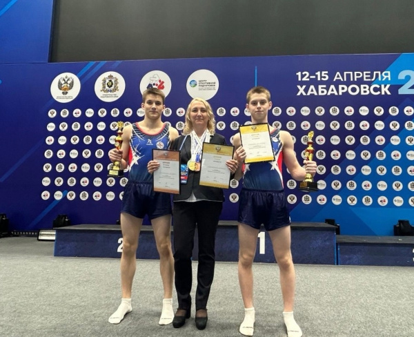 Тольяттинские батутисты заработали четыре медали на чемпионате страны