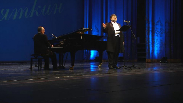 В Самарском театре оперы и балета отметили юбилей заслуженного артиста России Василия Святкина