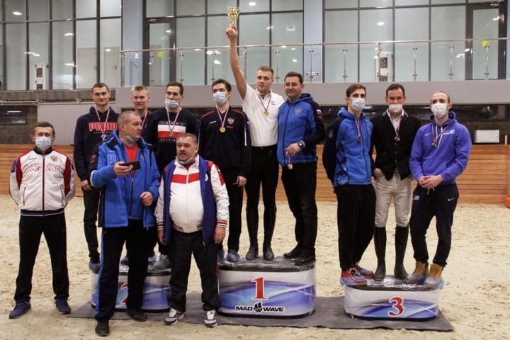 Самарские пятиборцы выиграли бронзу в команде