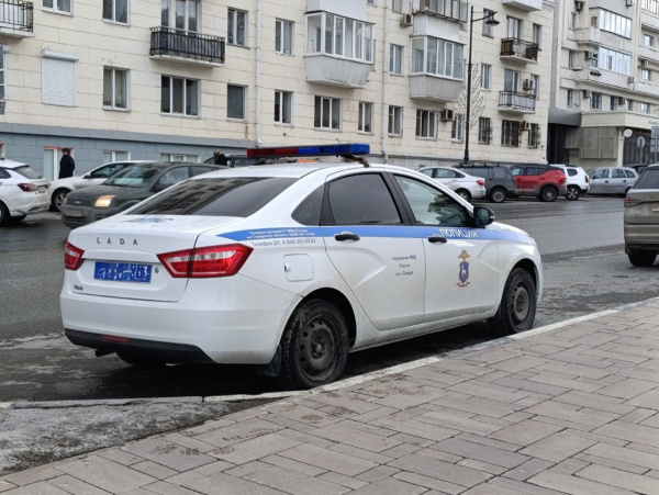 В Самаре 90-летнюю блокадницу ударил мужчина-строитель