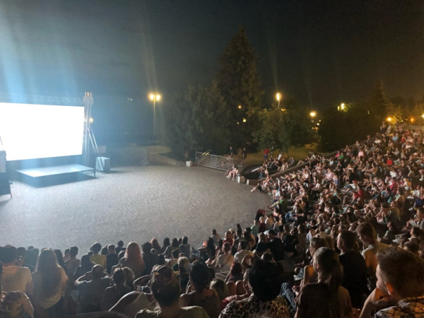 В Тольятти стартуют бесплатные показы уличного кино