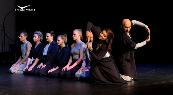 Московский театр неслышащих актеров выступил на самарской сцене