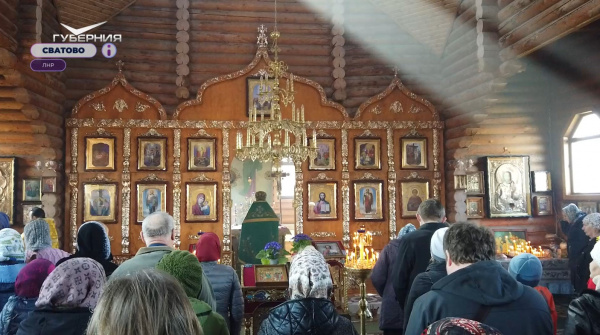 Частицу мощей Димитрия Солунского доставили в Храм иконы Божией Матери Спорительница хлебов в Сватово