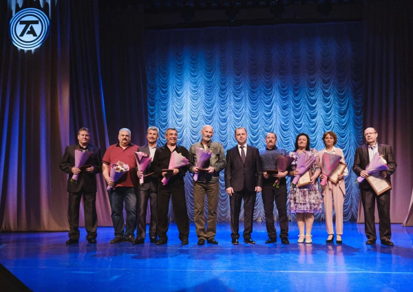 177 сотрудников ПАО ТОАЗ получили награды к профессиональному празднику