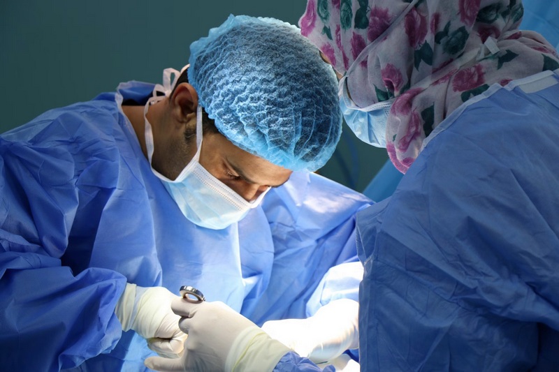 В ПФО хирурги сделали редкую операцию на коленном суставе 