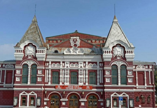 Татьяна Мрдуляш: "Предстоит серьёзная работа по завершению проектирования и организация работы Драмтеатра на период реконструкции" 