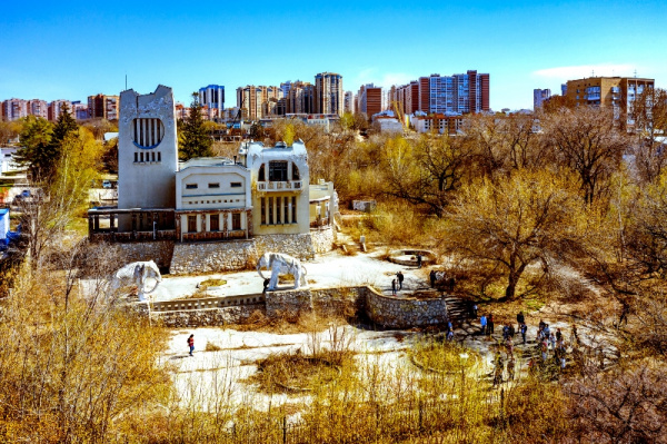 Снести нельзя отреставрировать: ко Дню защиты памятников в Самаре провели две акции