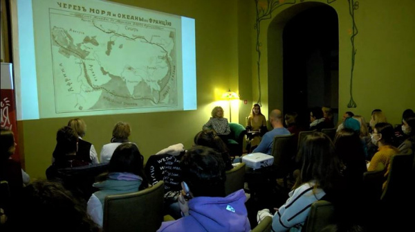 В Самаре прошла встреча с писательницей из Франции Мари Беллегу-Мамонтофф