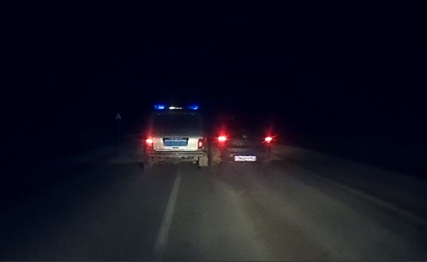 Пьяный самарец на "Гранте" с простреленными колесами отправил в кювет полицейских