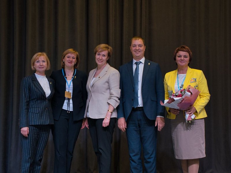 Руководитель самарской школы стал лауреатом конкурса "Директор года-2021"