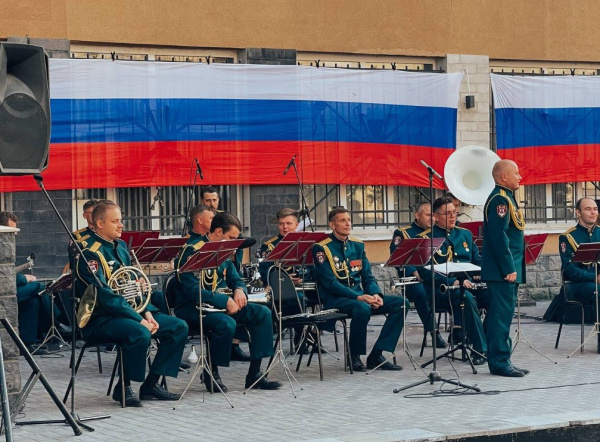 В Самарской области художественному руководителю муниципального духового оркестра Николаю Лысюку присвоено звание Заслуженного работника культуры 