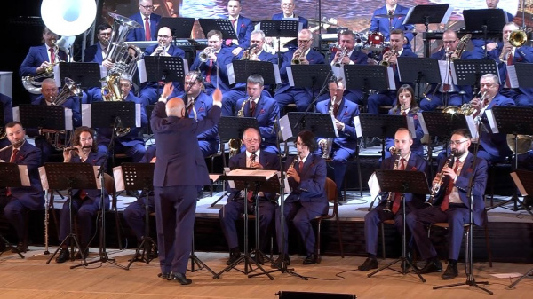 Юбилей Самарского муниципального духового оркестра отметили праздничным концертом