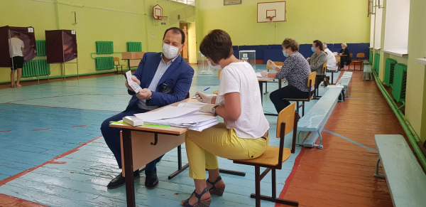 В Новокуйбышевске работают 52 участка для голосования