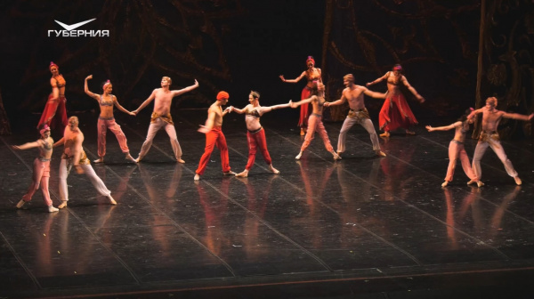 В Самаре артисты донецкого театра показали балетный спектакль по арабским и персидским сказкам