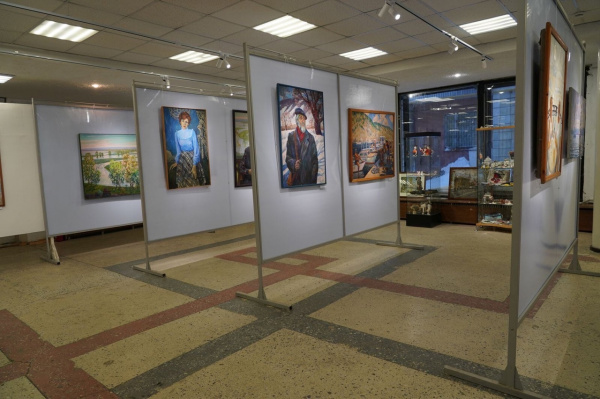 В Самаре открылась выставка памяти художника Игоря Кузнецова