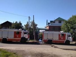19 пожарных тушили баню в Сызрани